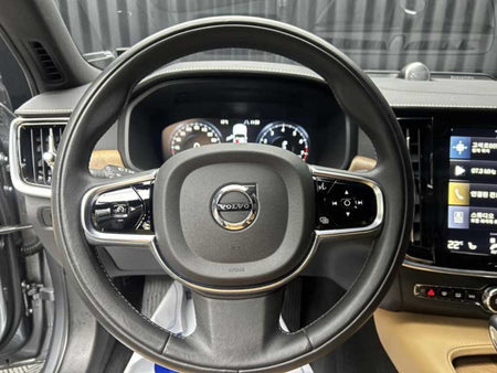 Volvo S90 — photo 07