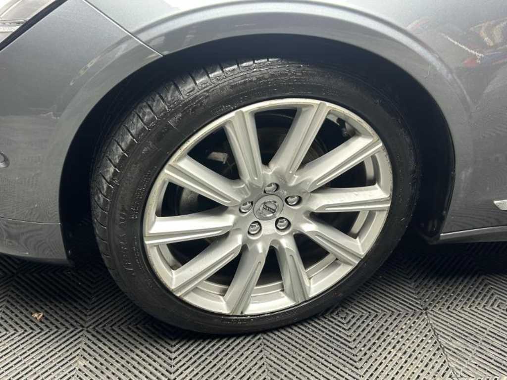 Volvo S90 — photo 17