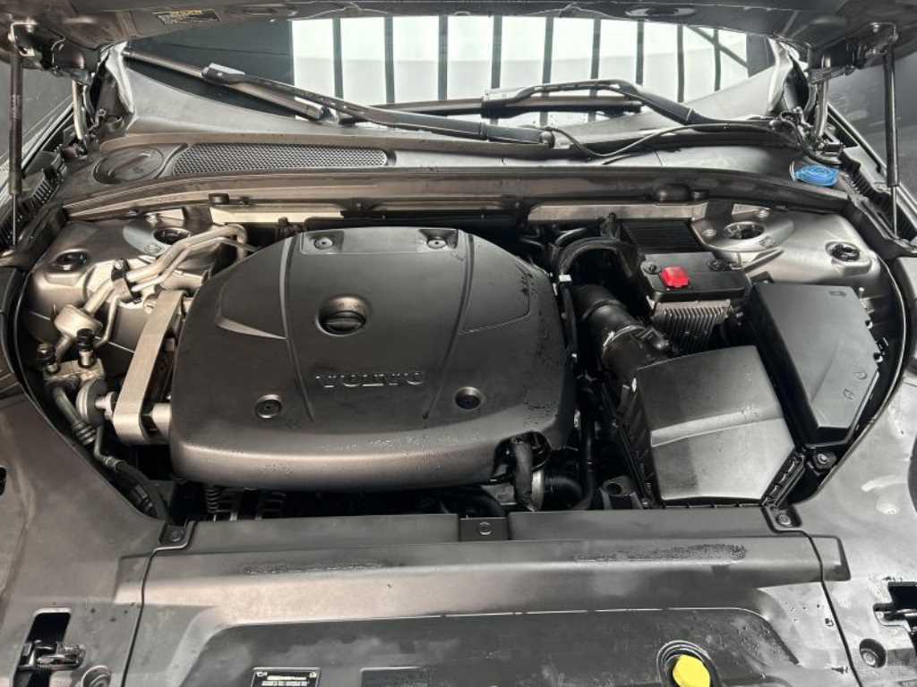 Volvo S90 — photo 18