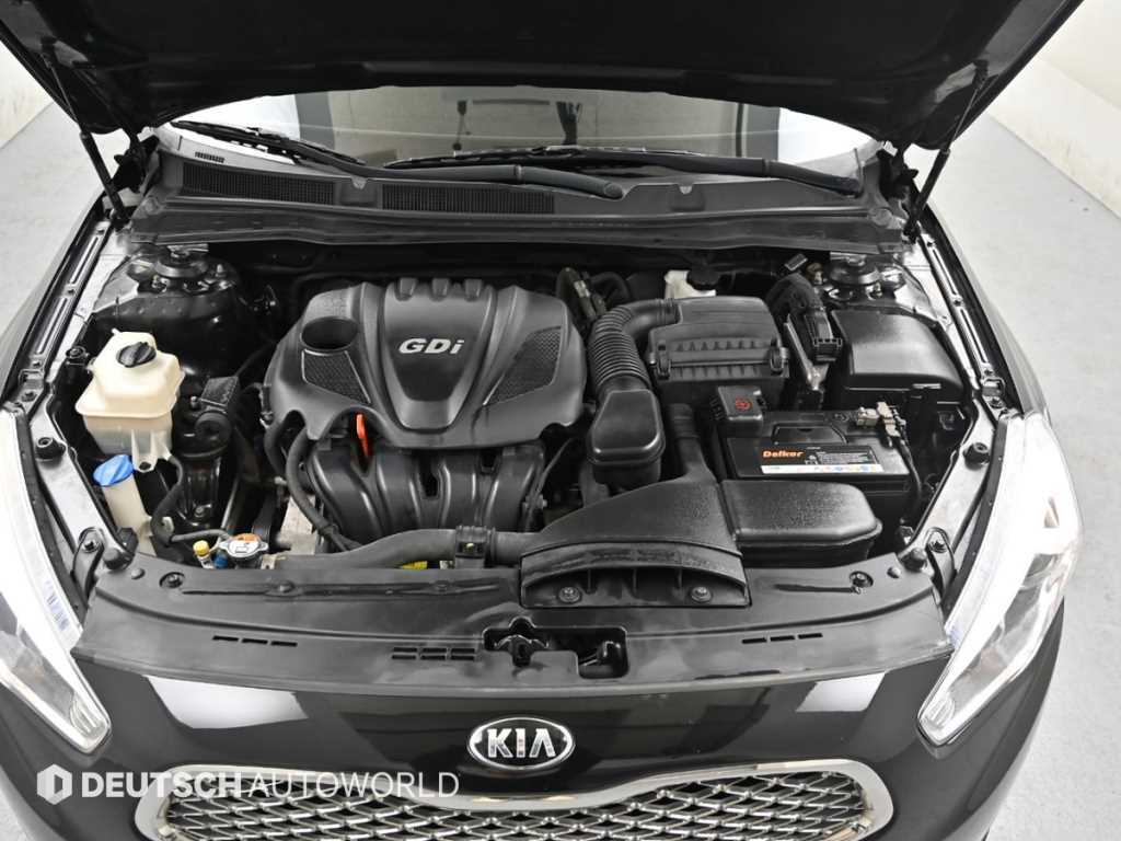 Kia K7 — photo 06