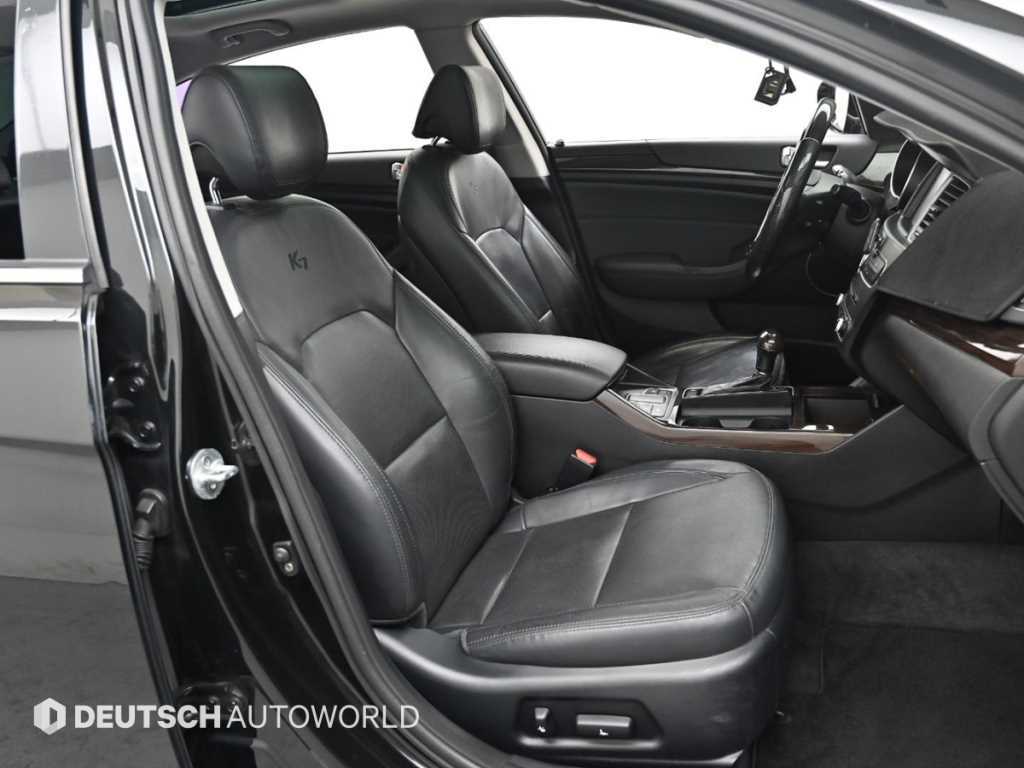 Kia K7 — photo 10