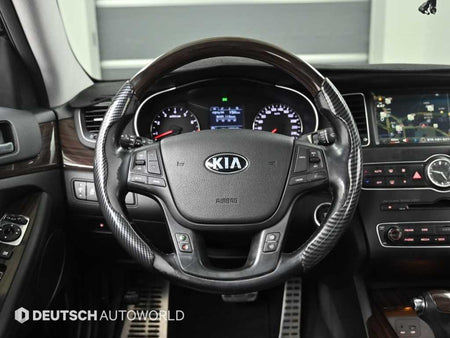 Kia K7 — photo 13