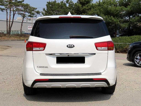 Kia Carnival — photo 04