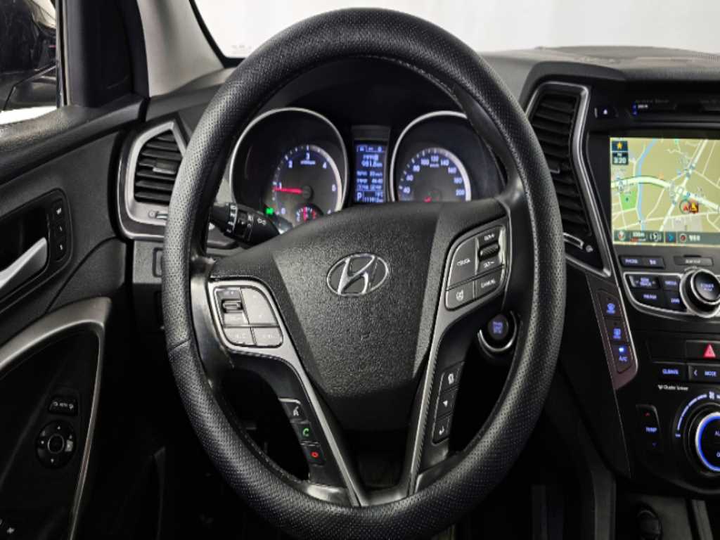 Hyundai Maxcruz — photo 13