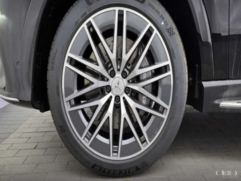 Mercedes-Benz GLE-Class — photo 05