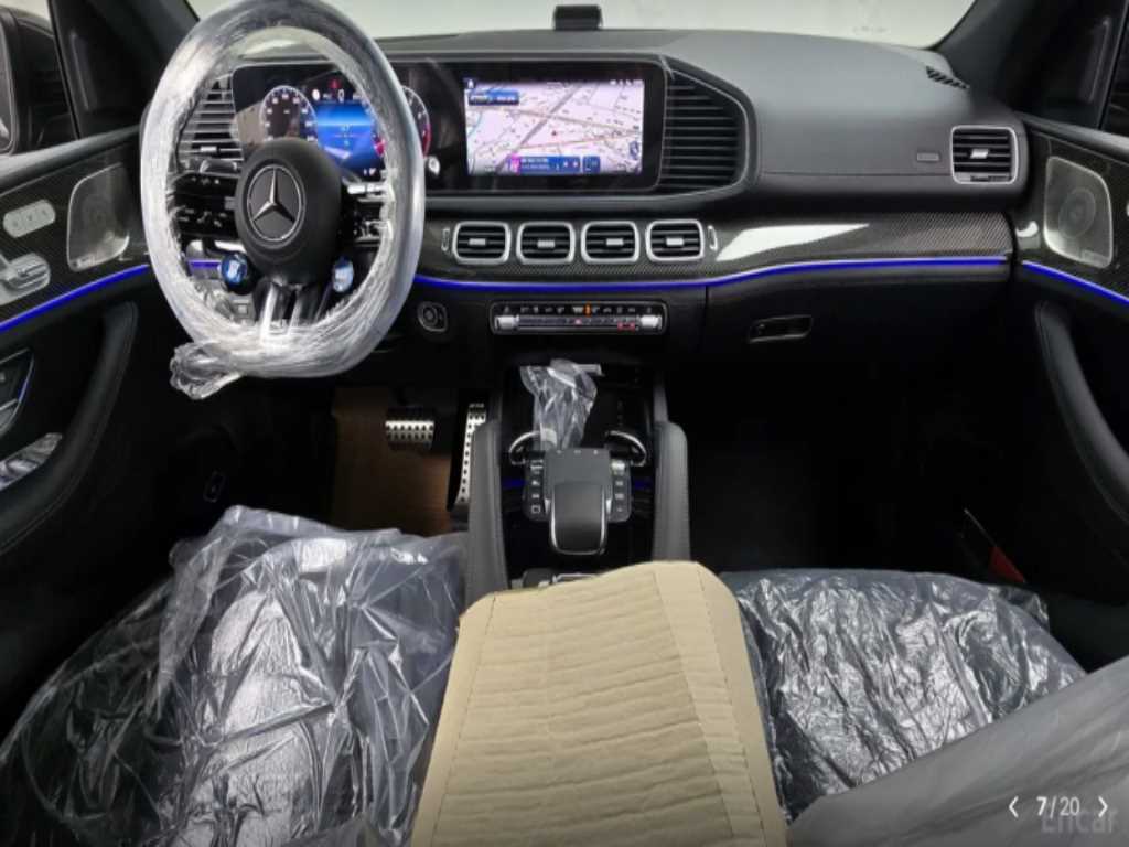 Mercedes-Benz GLE-Class — photo 07