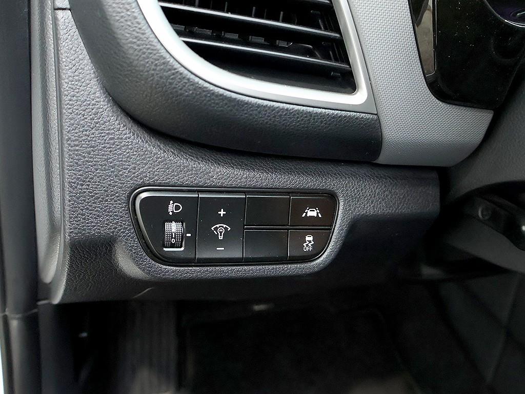Kia Seltos — photo 14