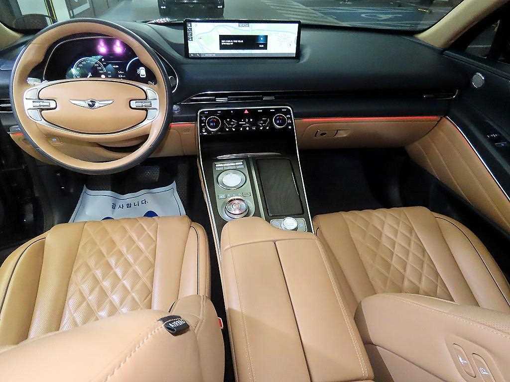 Genesis GV80 — photo 10