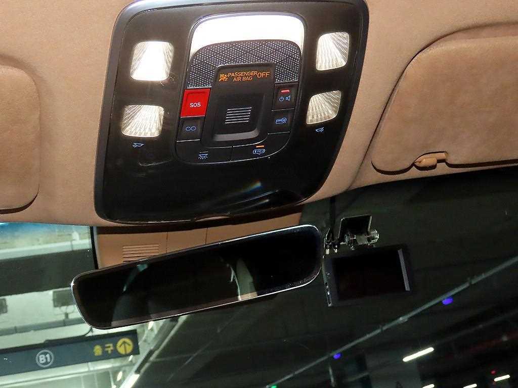 Genesis GV80 — photo 15
