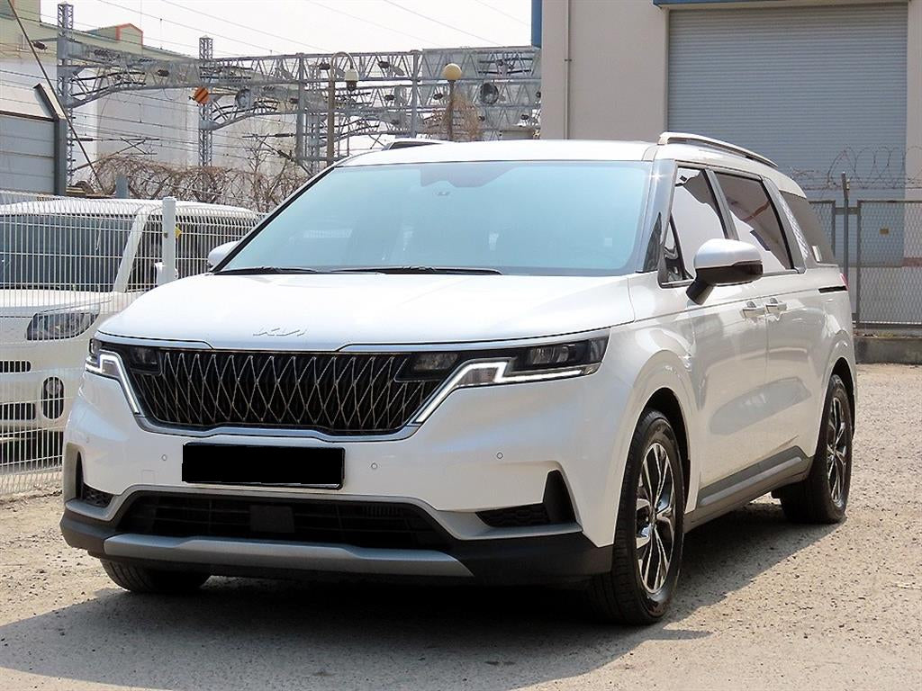 Kia Carnival — photo 02