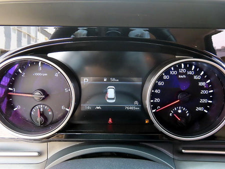 Kia Carnival — photo 10