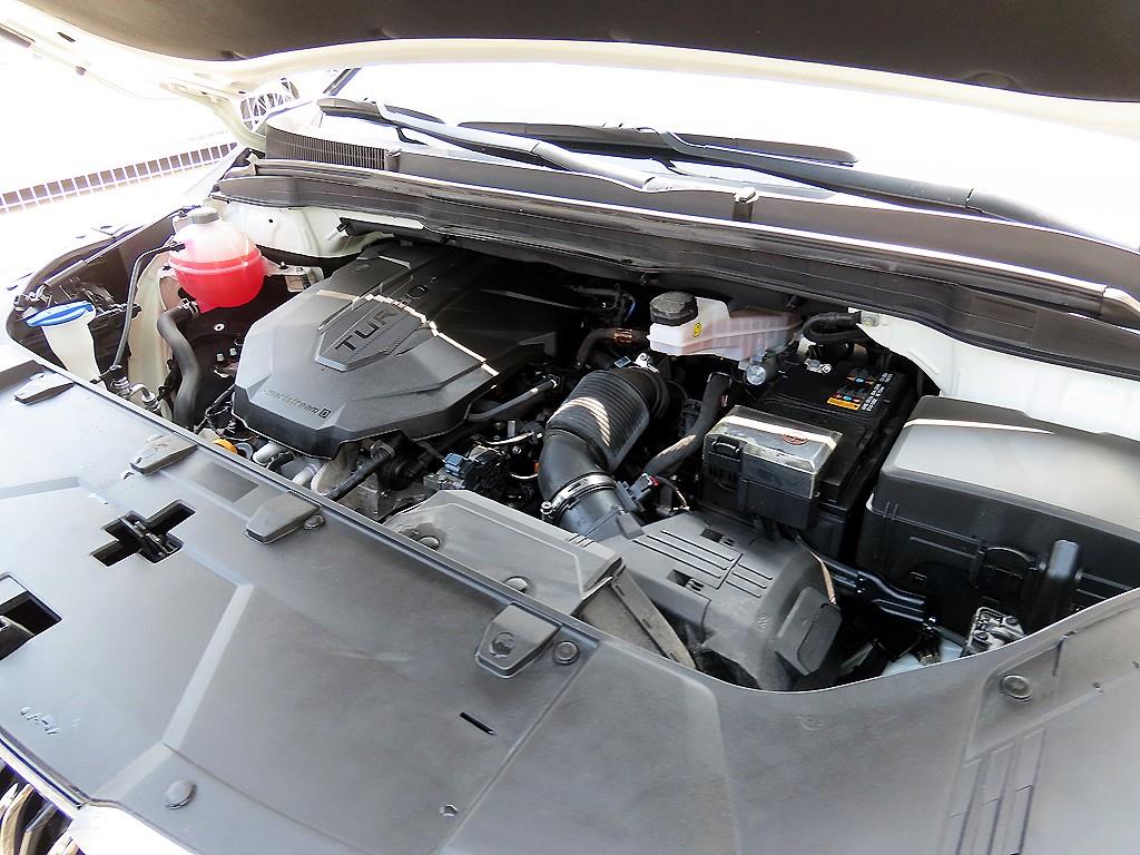 Kia Carnival — photo 19