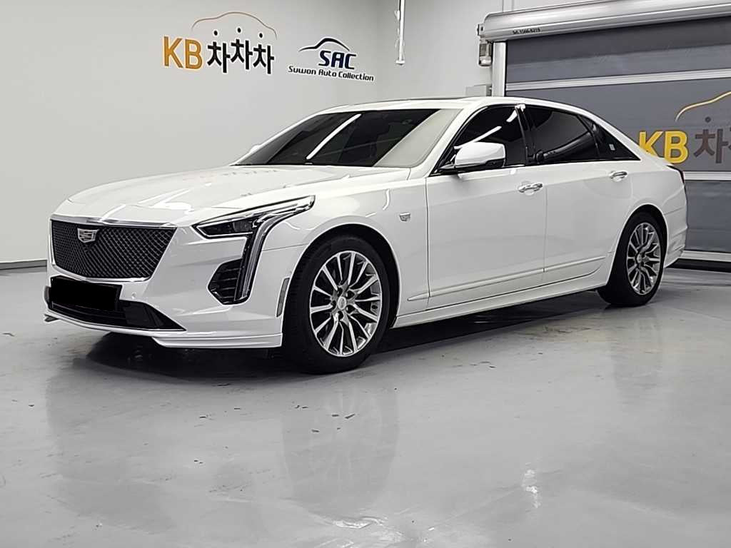 Cadillac CT6 — photo 01