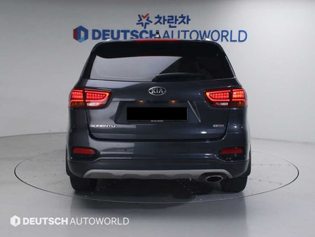 Kia Sorento — photo 04