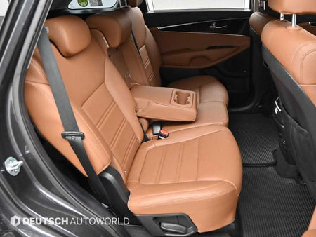 Kia Sorento — photo 12