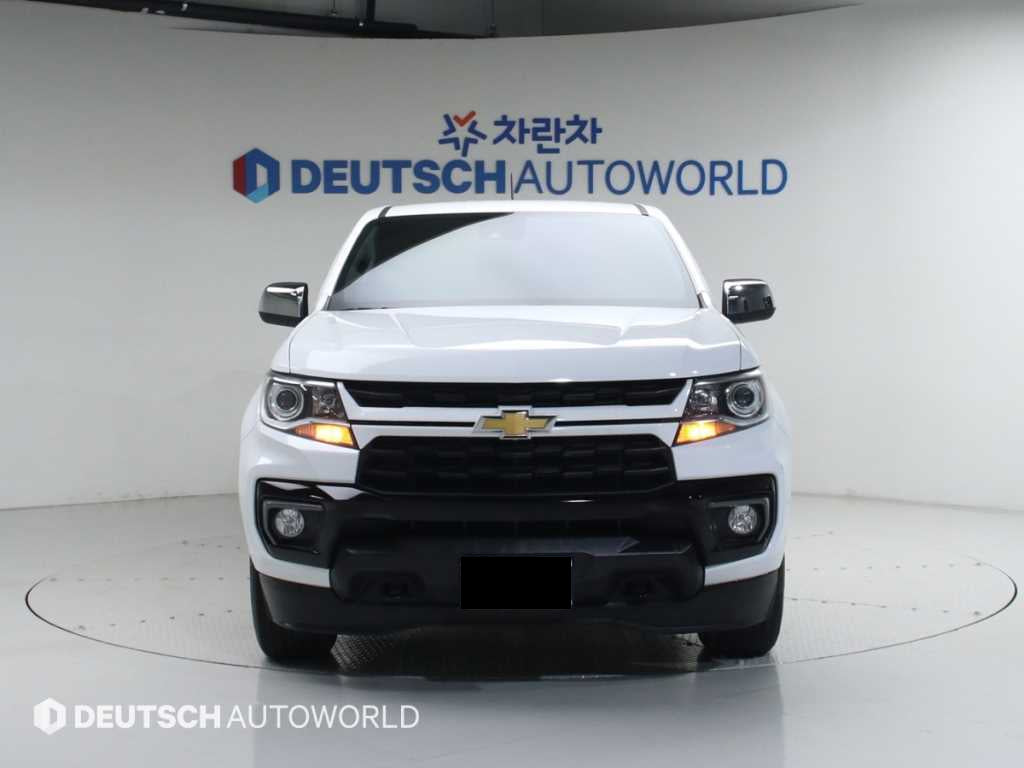 CHEVROLET Colorado — photo 03