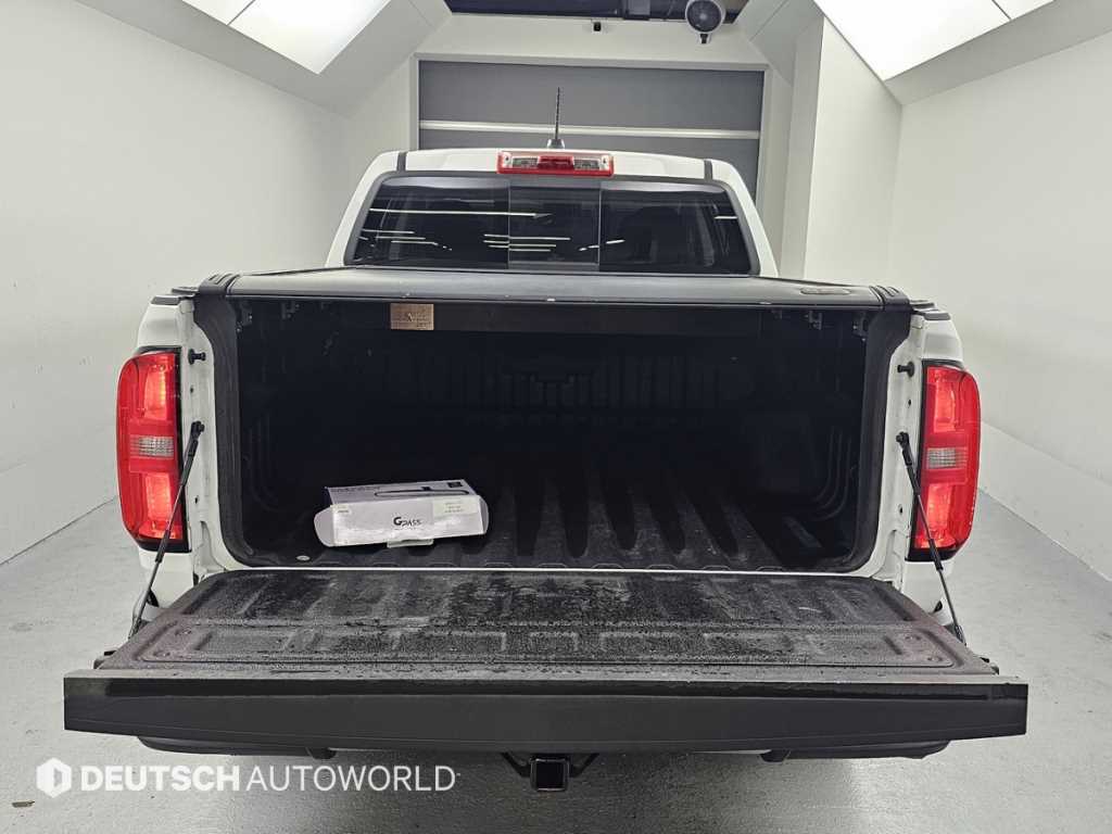 CHEVROLET Colorado — photo 19