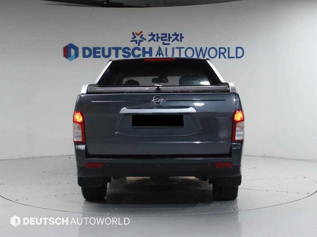 KGM KORANDO — photo 04