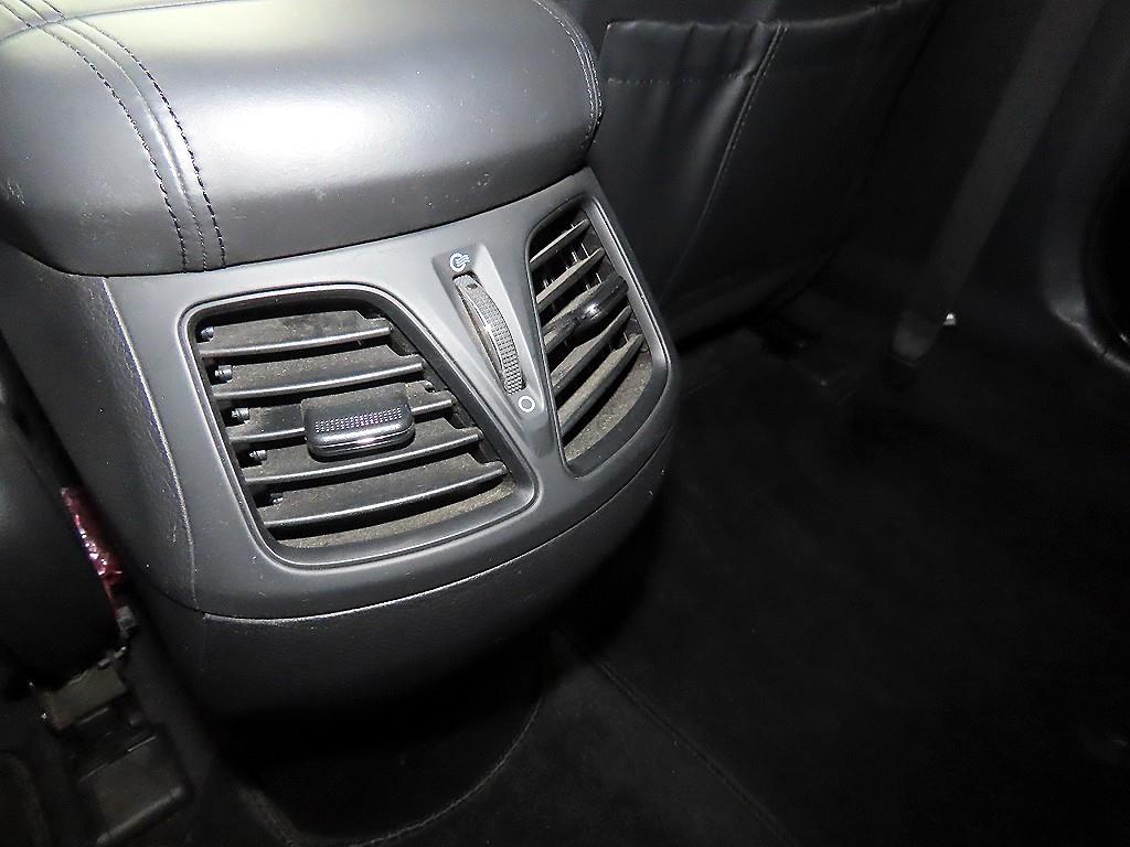 Hyundai Grandeur — photo 18