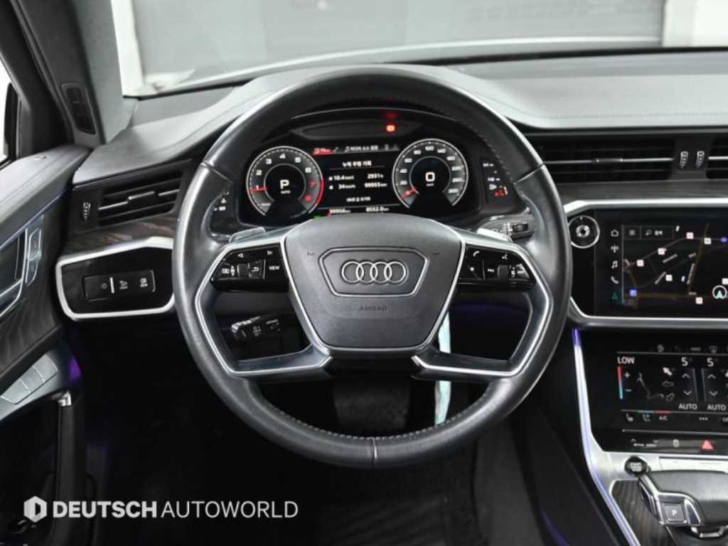 Audi A6 — photo 13