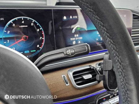 Mercedes-Benz GLE-Class — photo 09