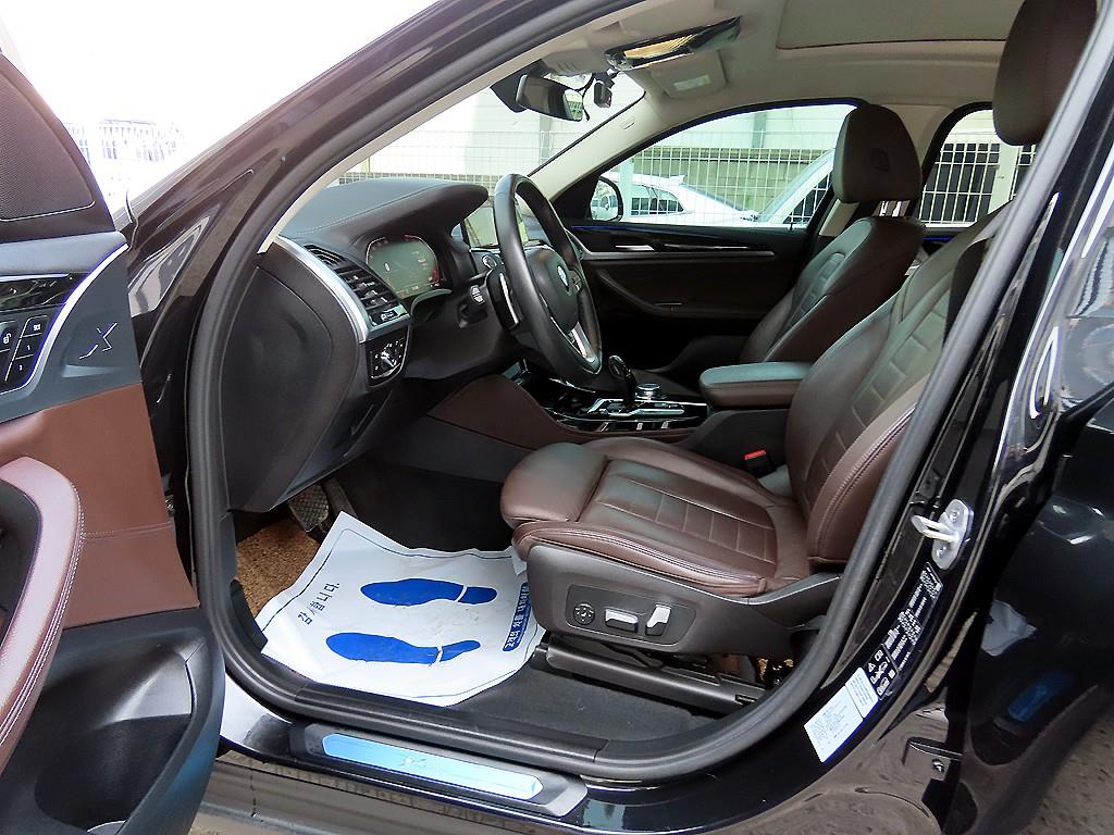BMW X4 — photo 05