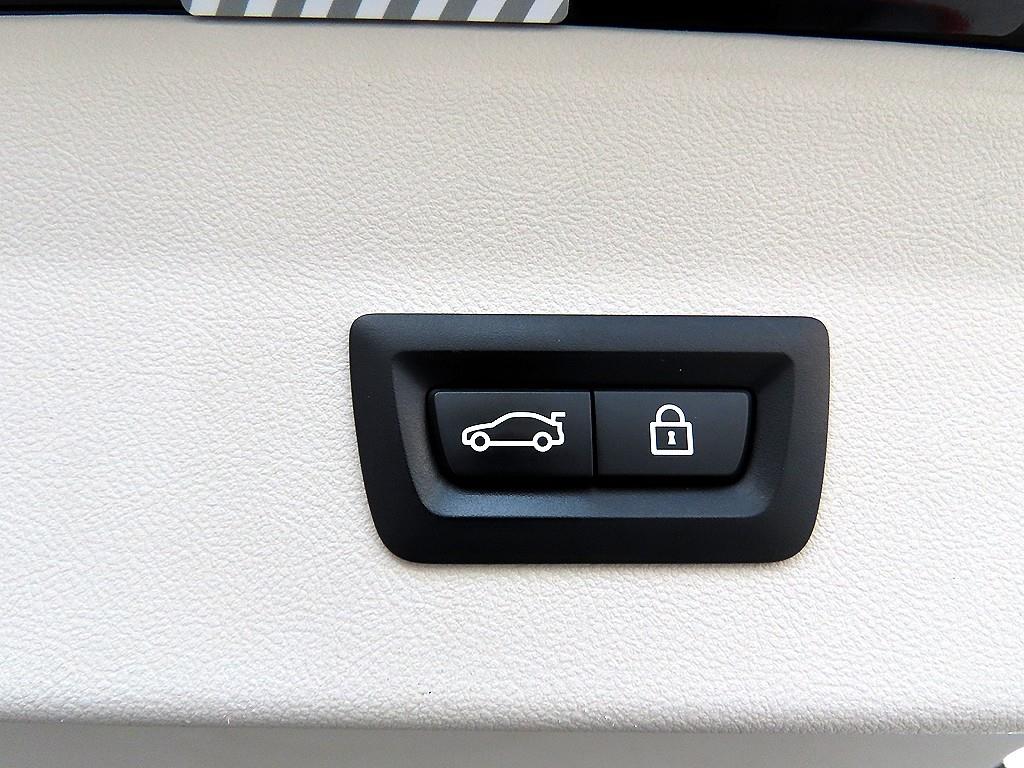 BMW X4 — photo 15