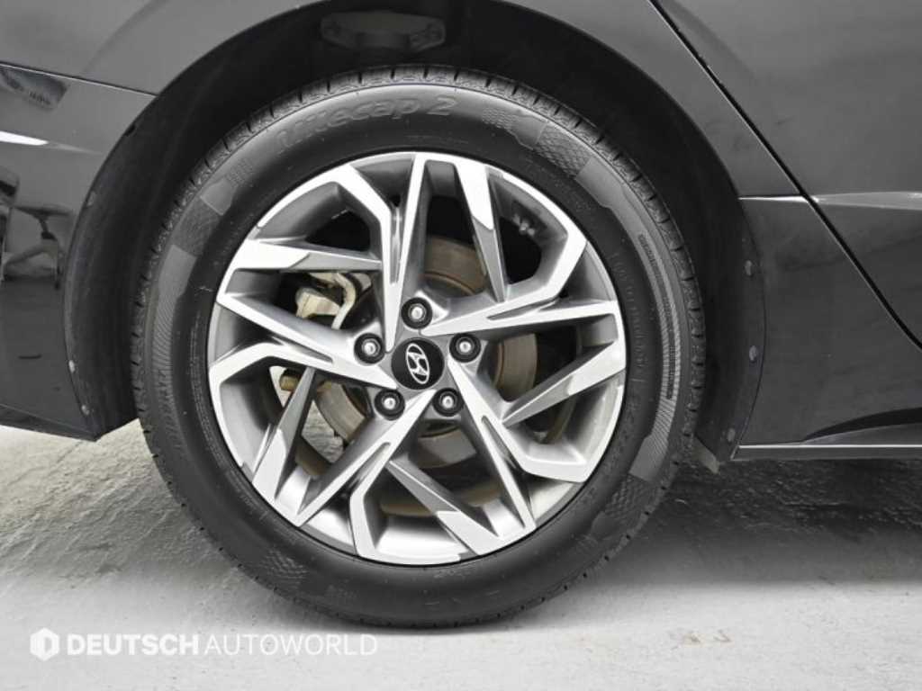 Hyundai Sonata — photo 05