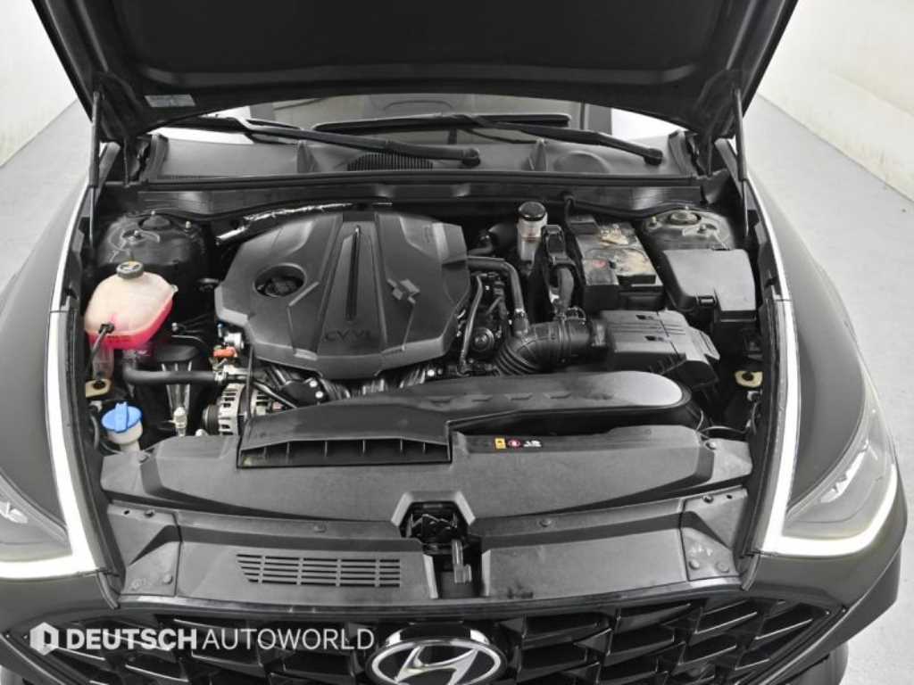 Hyundai Sonata — photo 06