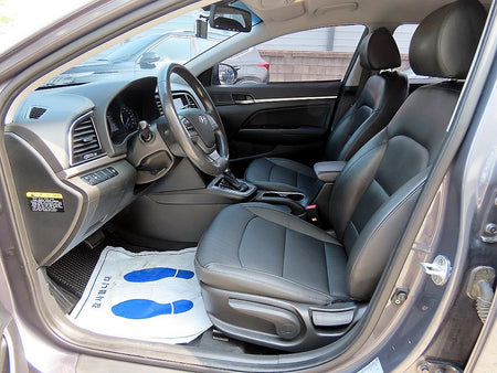 Hyundai Avante — photo 05