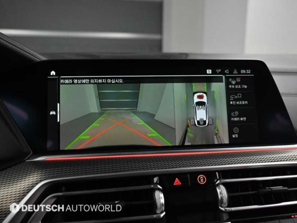 BMW X6 — photo 07