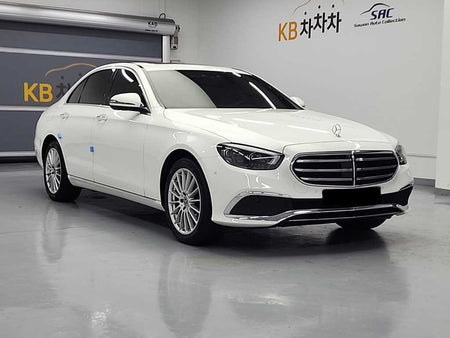 Mercedes-Benz E-Class — photo 04