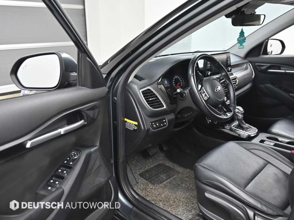 Kia Seltos — photo 11