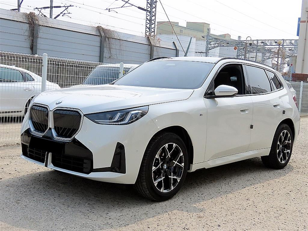 BMW X3 — photo 02