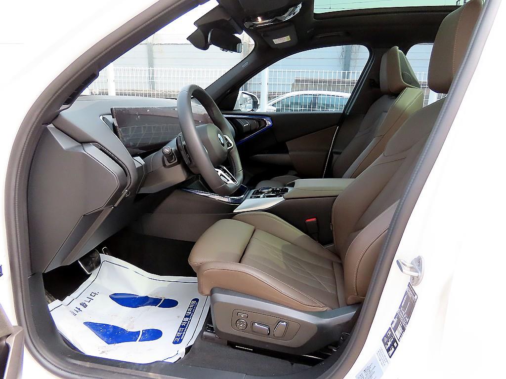 BMW X3 — photo 05