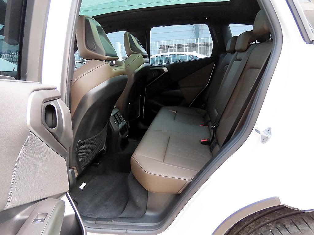 BMW X3 — photo 06