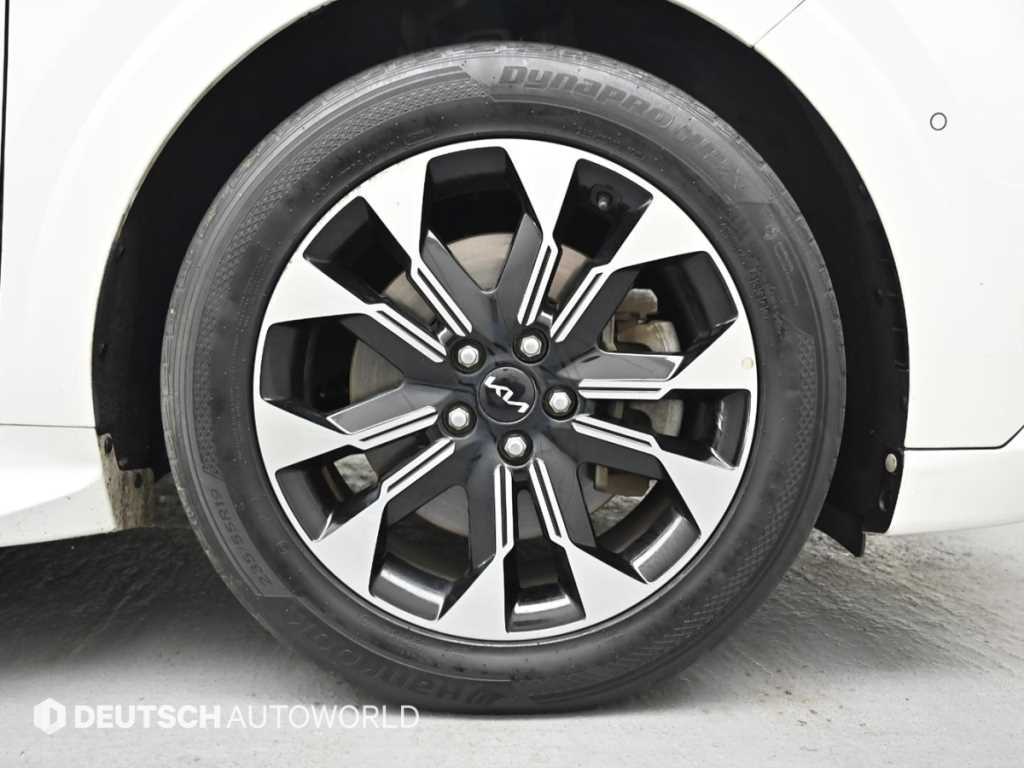 Kia Carnival — photo 05