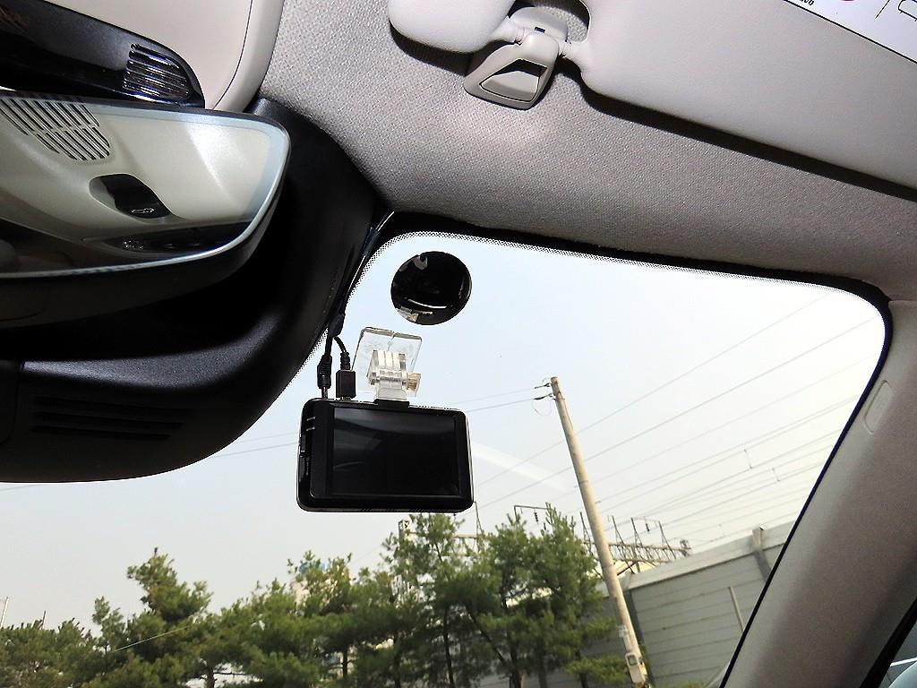 Volvo XC40 — photo 14