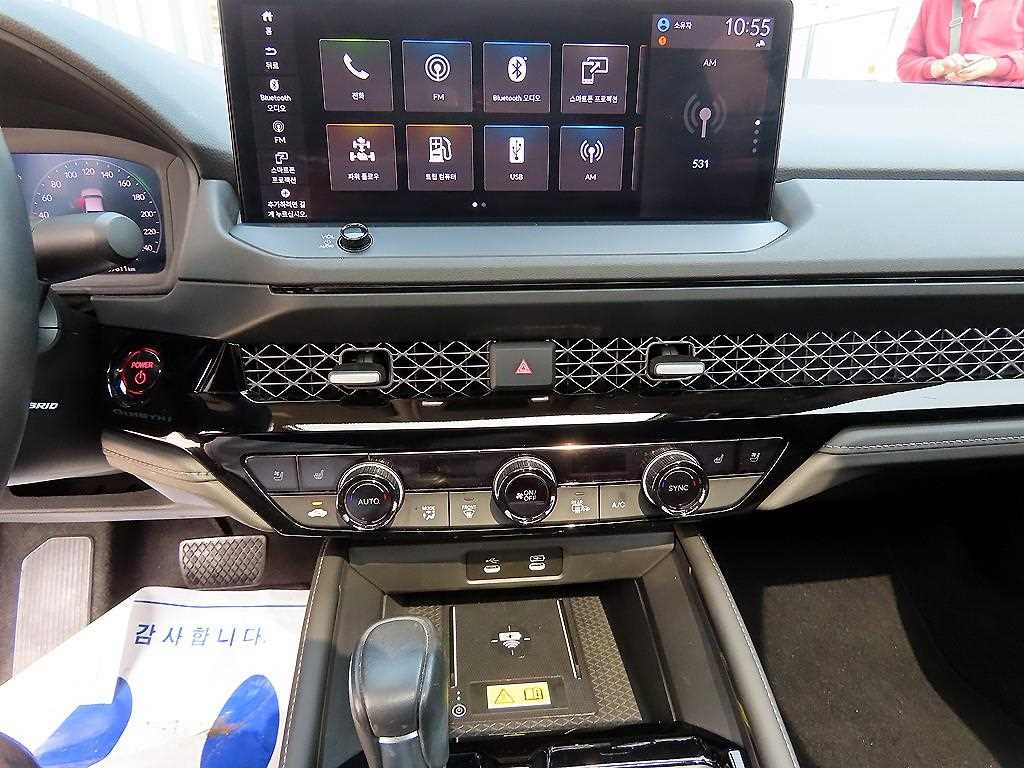 Honda Accord — photo 13