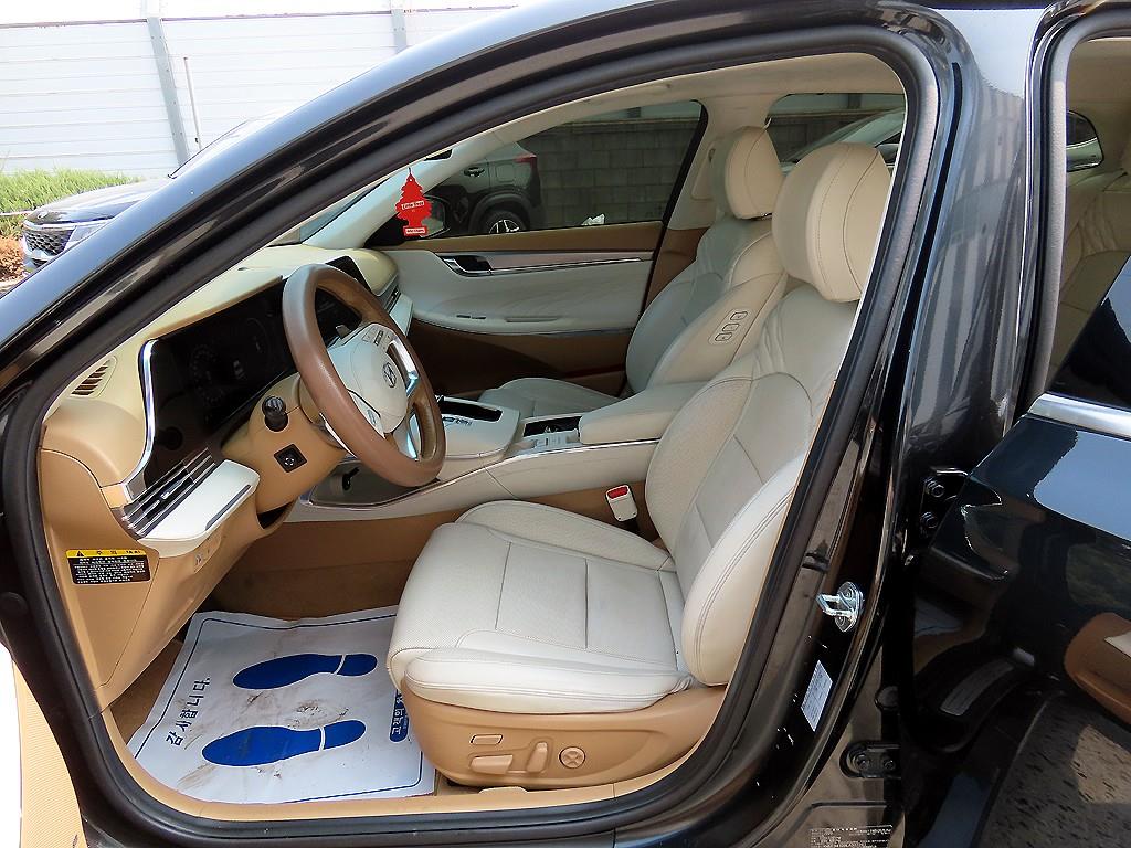 Hyundai Grandeur — photo 05