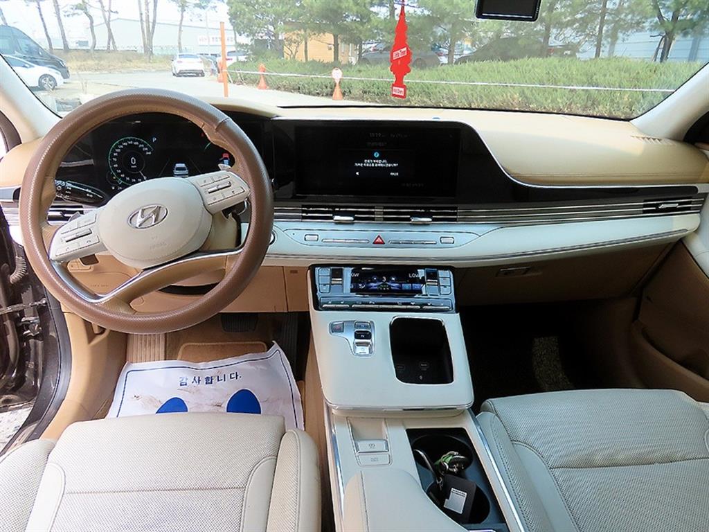 Hyundai Grandeur — photo 07