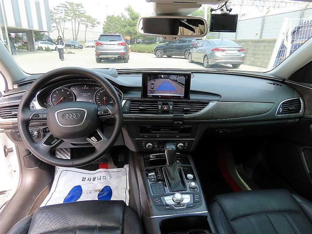 Audi A6 — photo 07