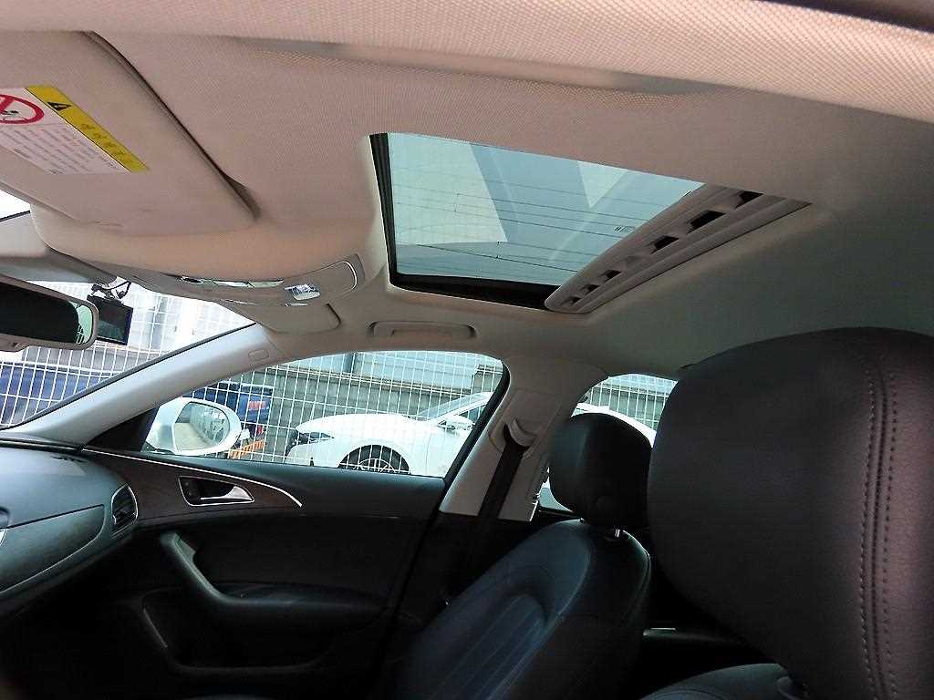 Audi A6 — photo 18