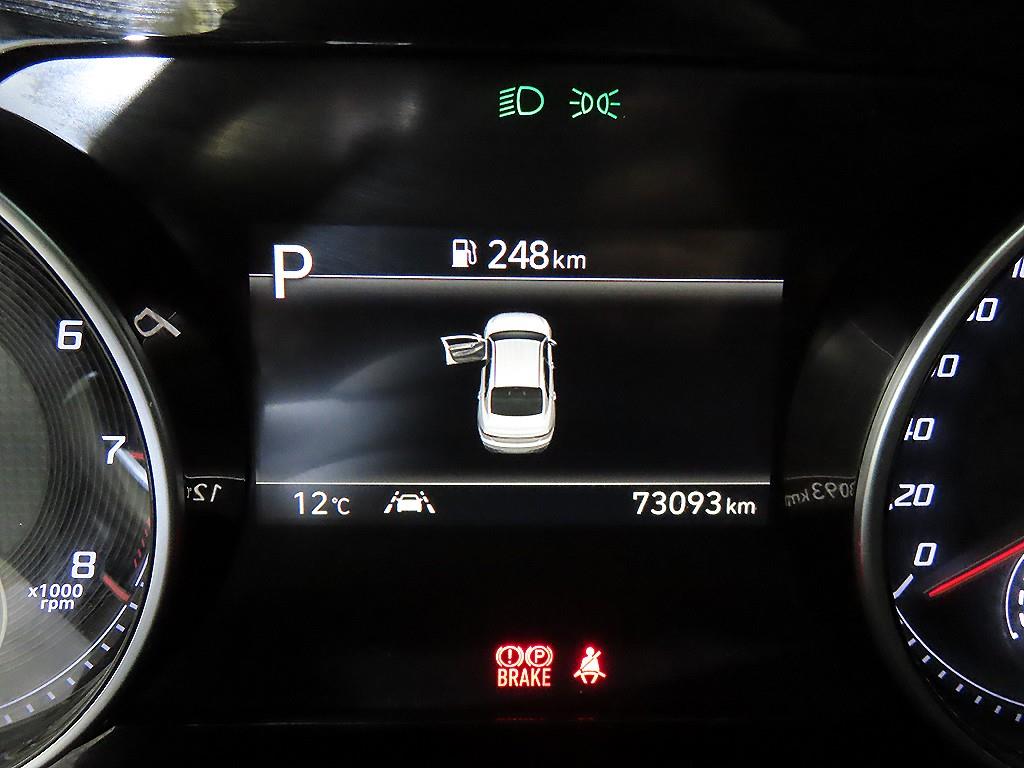 Hyundai Grandeur — photo 09