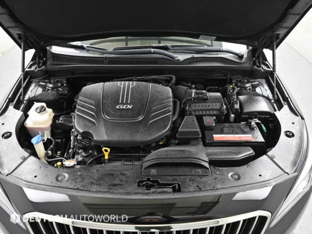 Hyundai Aslan — photo 06