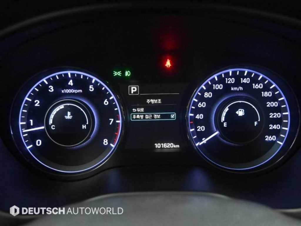 Hyundai Aslan — photo 08