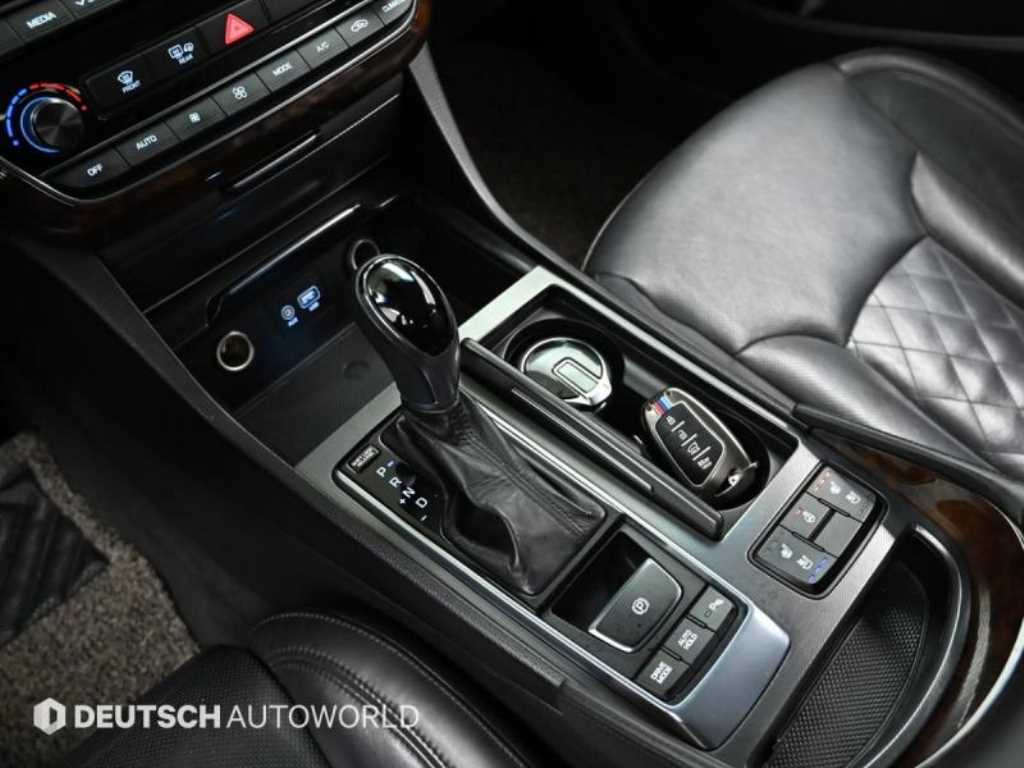 Hyundai Aslan — photo 09