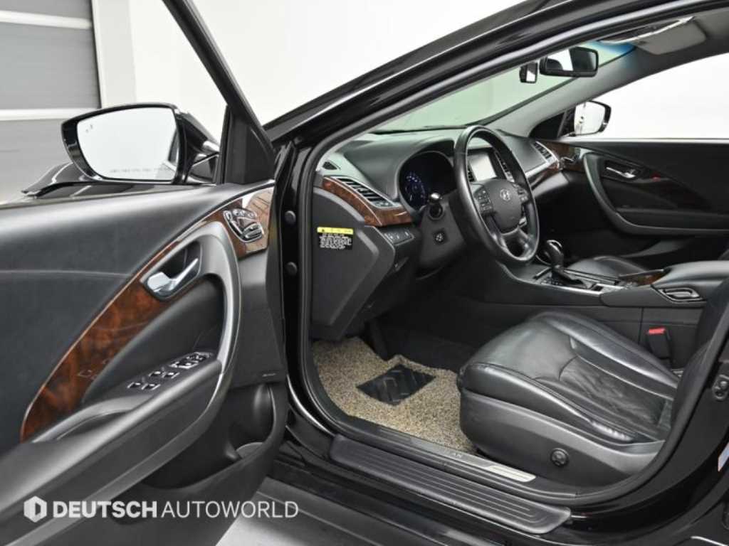 Hyundai Aslan — photo 11