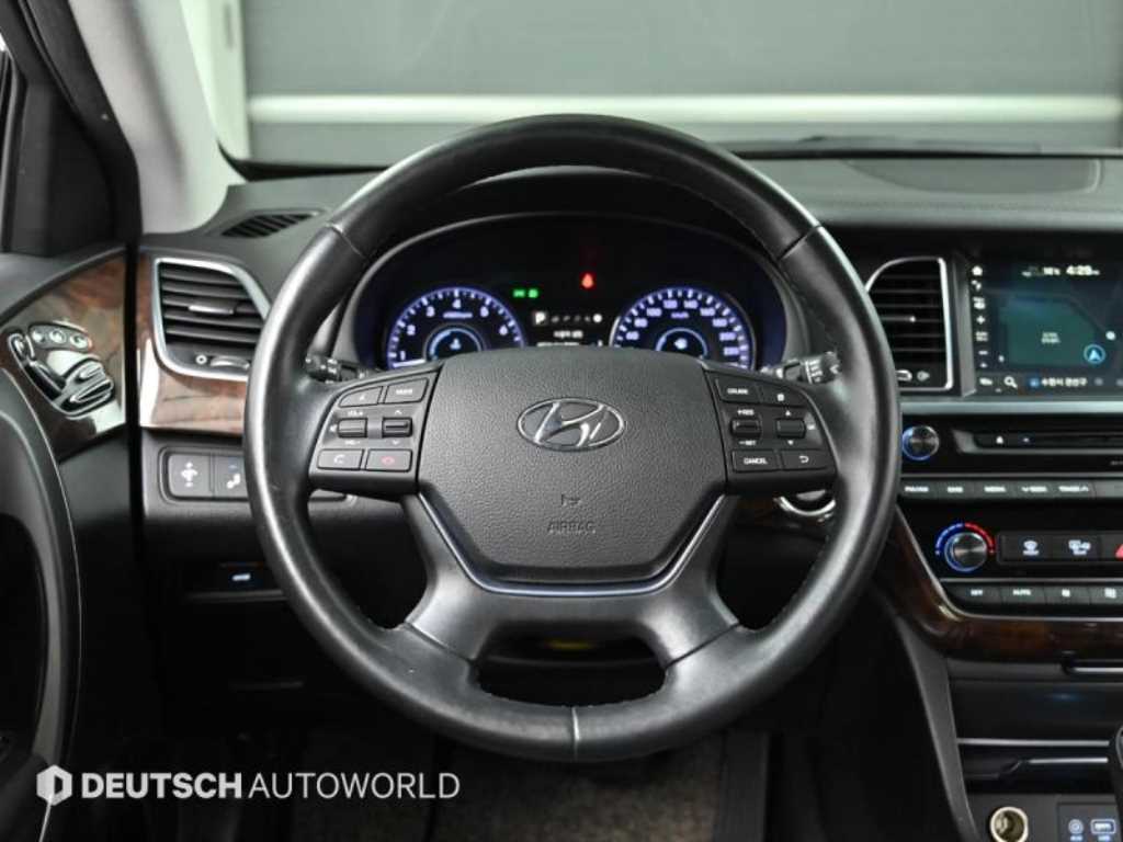 Hyundai Aslan — photo 13