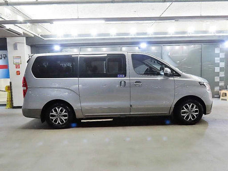 Hyundai Starex — photo 03
